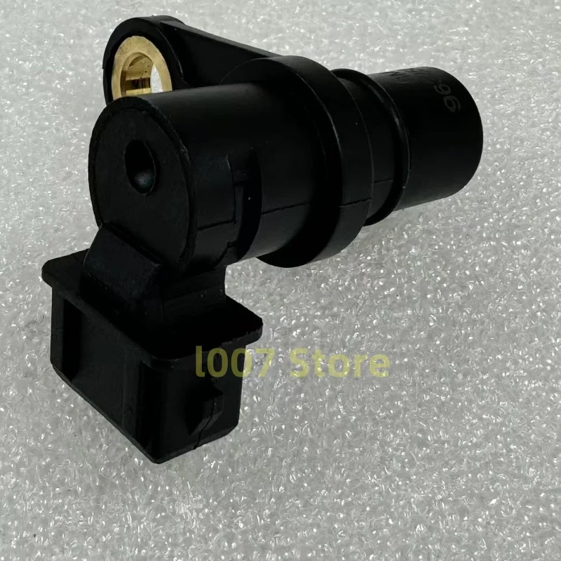 Camshaft Position Sensor For DAEWOO KALOS CHEVROLET Aveo MATIZ SPARK NO: 89933124 ADG07230 550401 96325867 5497522