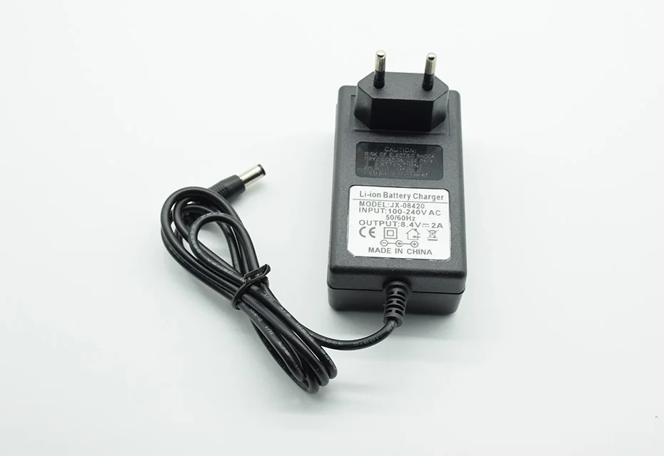 Adapter DC 8.4V 12.6V 2A 16.8V 2A 21V 1A Power Supply Charger EU Plug 5.5mm * 2.5mm(2.1mm) 100-240V 18650 Li-ion Battery