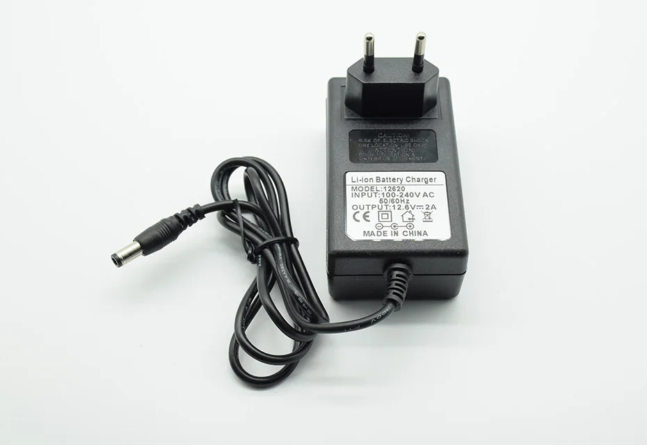 Adapter DC 8.4V 12.6V 2A 16.8V 2A 21V 1A Power Supply Charger EU Plug 5.5mm * 2.5mm(2.1mm) 100-240V 18650 Li-ion Battery