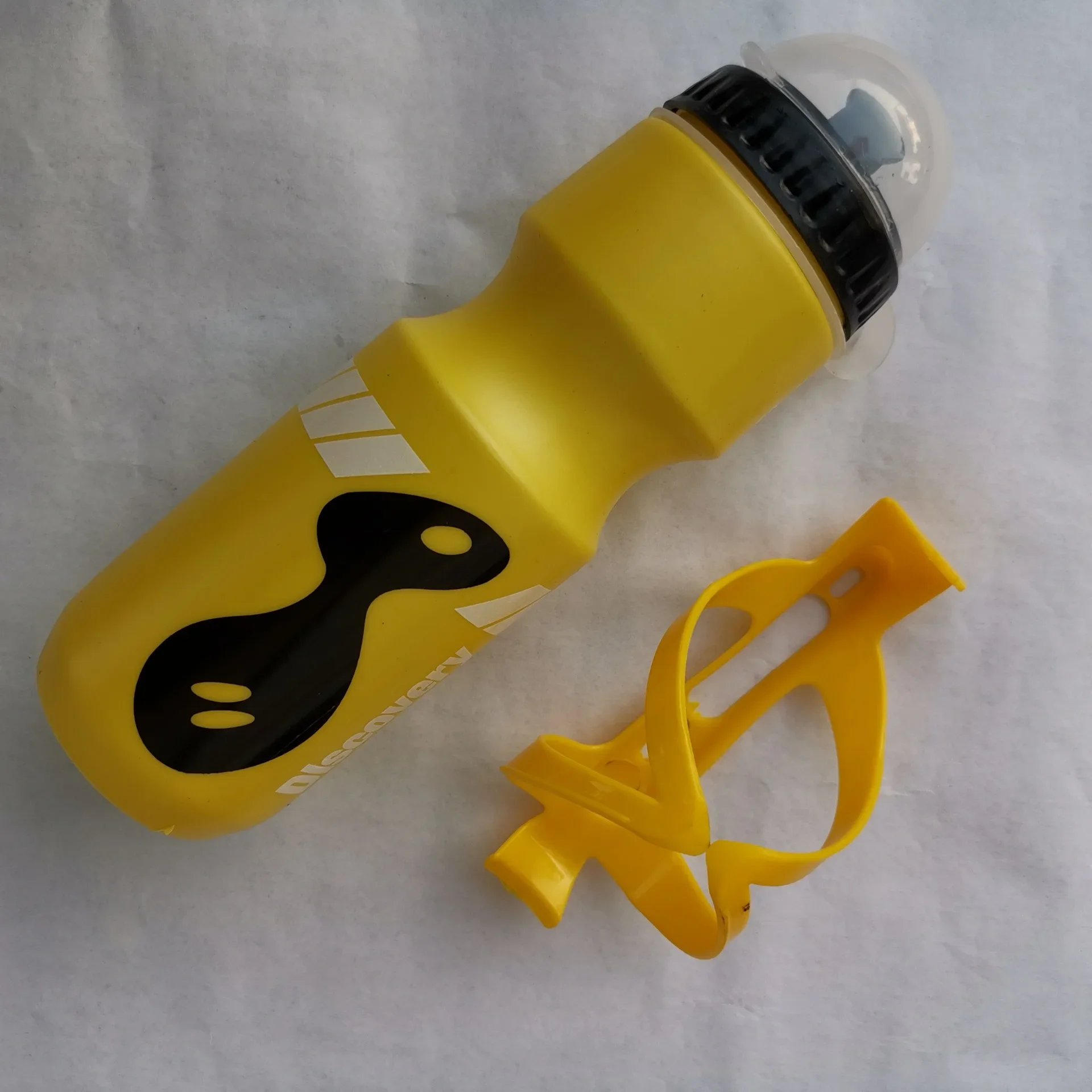 750ml Bicycle Waterbottle Mountain Road Bike Water Bottle Outdoor Cycling Kettle Portable with Bottle Holder Bike Accessory