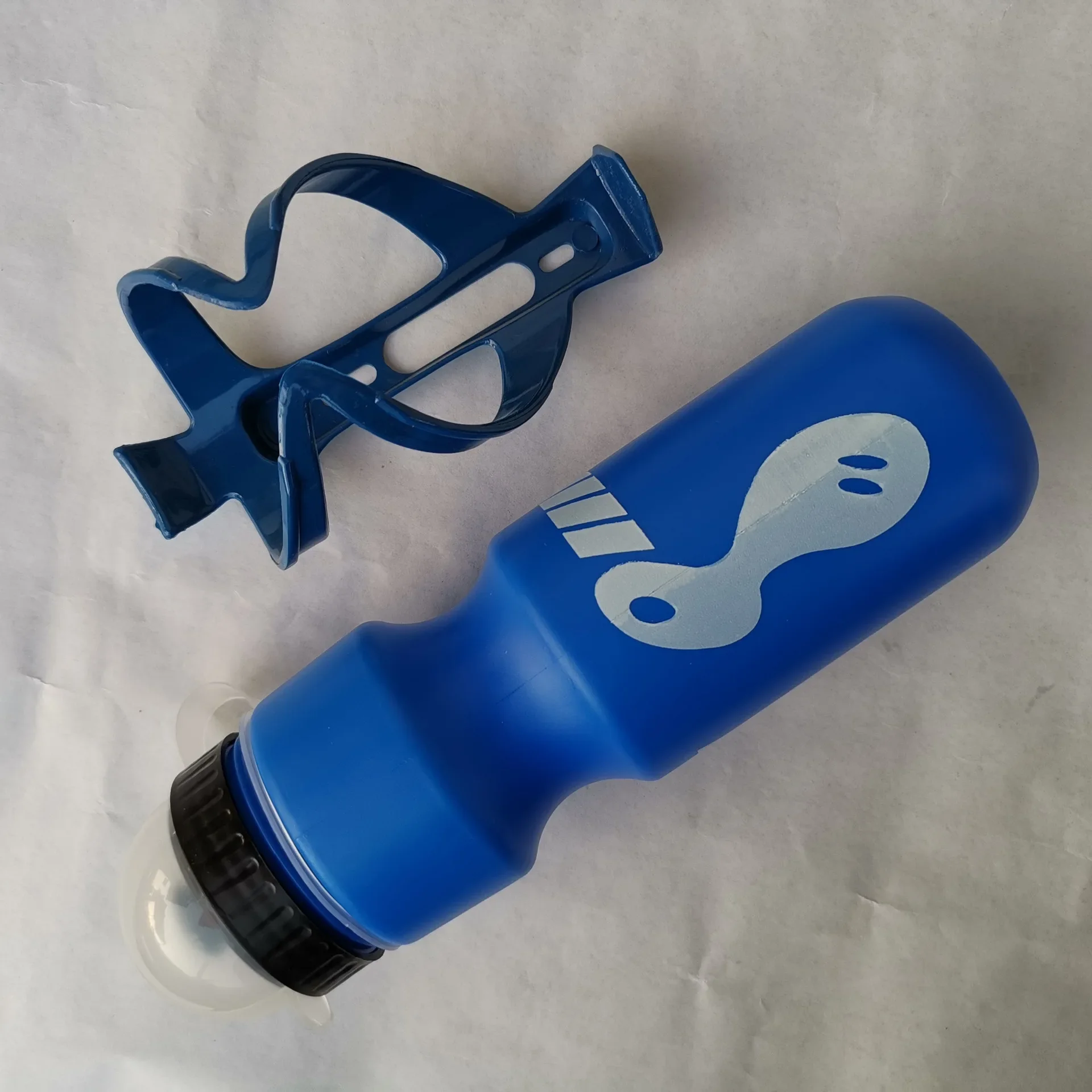 750ml Bicycle Waterbottle Mountain Road Bike Water Bottle Outdoor Cycling Kettle Portable with Bottle Holder Bike Accessory