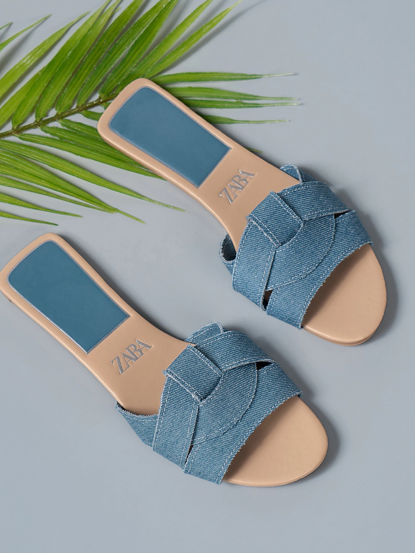 2026 New Fashion Luxury Designer Women's Sandals Woven Comfortable Women's Sandals Casual Summer Flat Women's Slippers Big Size