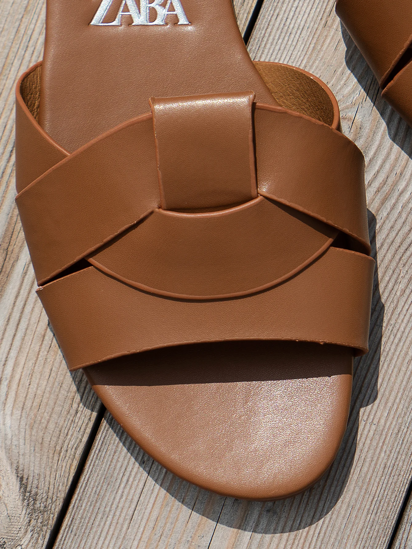2026 New Fashion Luxury Designer Women's Sandals Woven Comfortable Women's Sandals Casual Summer Flat Women's Slippers Big Size
