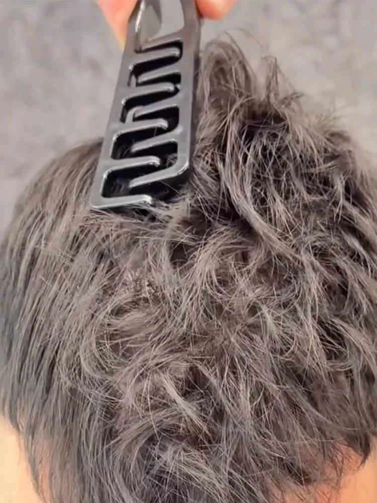 Men's Styling Comb, Made of Plastic, Suitable for Daily Commuting, Business Trips, Travel, Office, and Dormitory Use. Portable, Compact, Easy to Store. Helps Create Volume at the Top of the Hair, Tidy up Stray Hair, Create Texture, and Style Slicked-Back Hair. Hairdressing and Grooming Tool