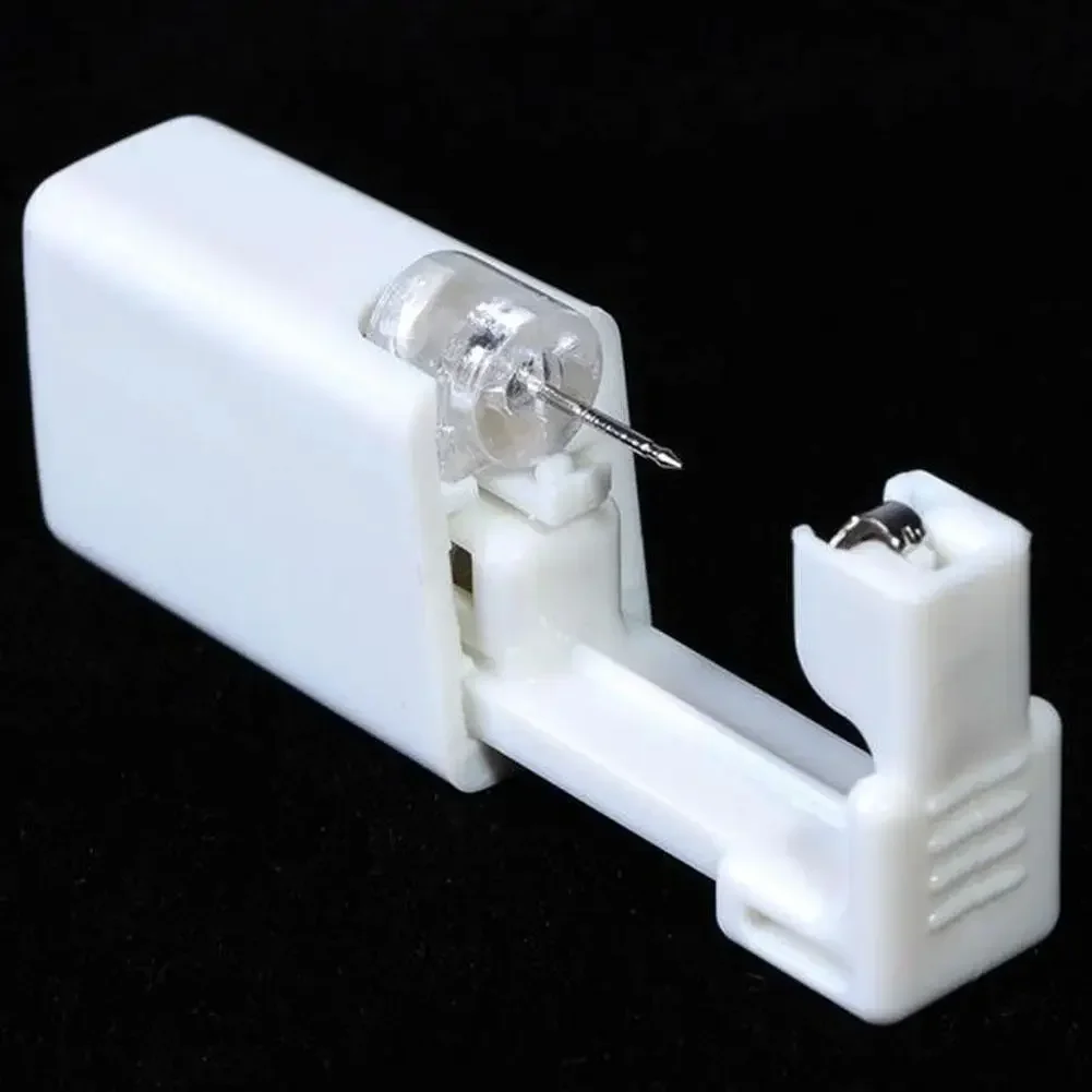 1-10pcs Safety Ear Piercing Gun Kit Women Men Disposable White Plastic Sterile Ear Piercing Device Fashion Simple Piercing Tools