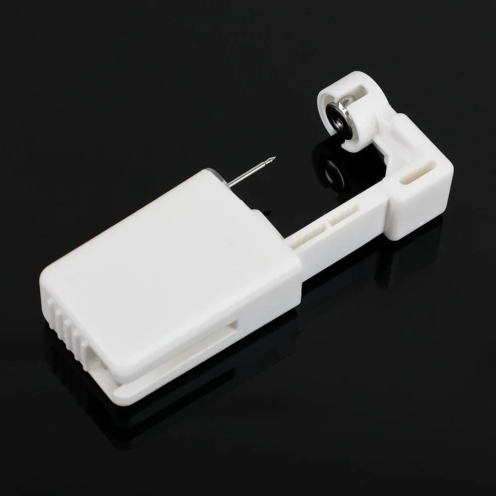 1-10pcs Safety Ear Piercing Gun Kit Women Men Disposable White Plastic Sterile Ear Piercing Device Fashion Simple Piercing Tools