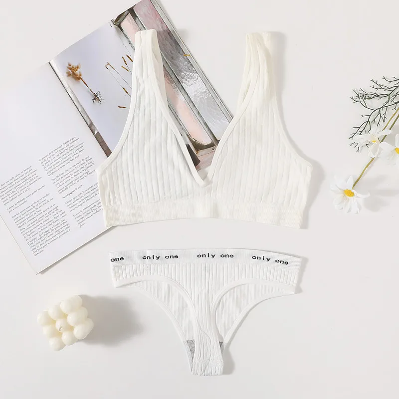 Women Seamless Bra And Panties Set Sexy Ribbed Bra Top Low Waist Thongs Wire-free Brassiere No Pads Comfort Intimates M-XL
