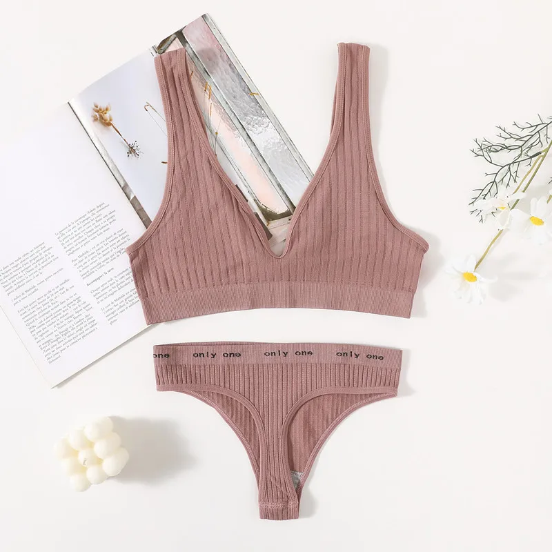 Women Seamless Bra And Panties Set Sexy Ribbed Bra Top Low Waist Thongs Wire-free Brassiere No Pads Comfort Intimates M-XL