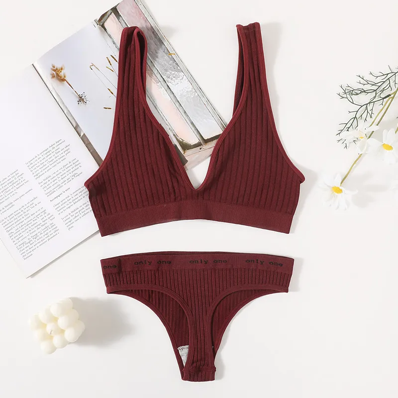 Women Seamless Bra And Panties Set Sexy Ribbed Bra Top Low Waist Thongs Wire-free Brassiere No Pads Comfort Intimates M-XL