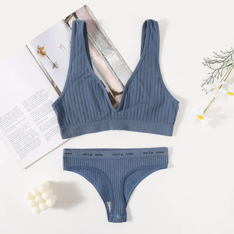 Women Seamless Bra And Panties Set Sexy Ribbed Bra Top Low Waist Thongs Wire-free Brassiere No Pads Comfort Intimates M-XL