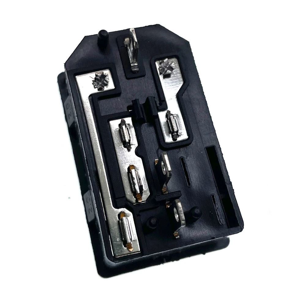 New Integral Red Light 10A250VAC Rocker Switch Power Rocker Fused IEC 320 C14 Inlet Socket 3pin Connector Plug With Fixing Holes