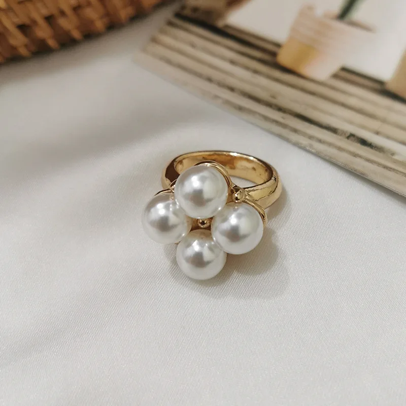 Fashion Luxury Scarf Buckle Wedding Brooch Pins Women Silk Scarfs Buckle Ring Clip Scarf Jewelry Shawls Scarve Buckle Accessorie