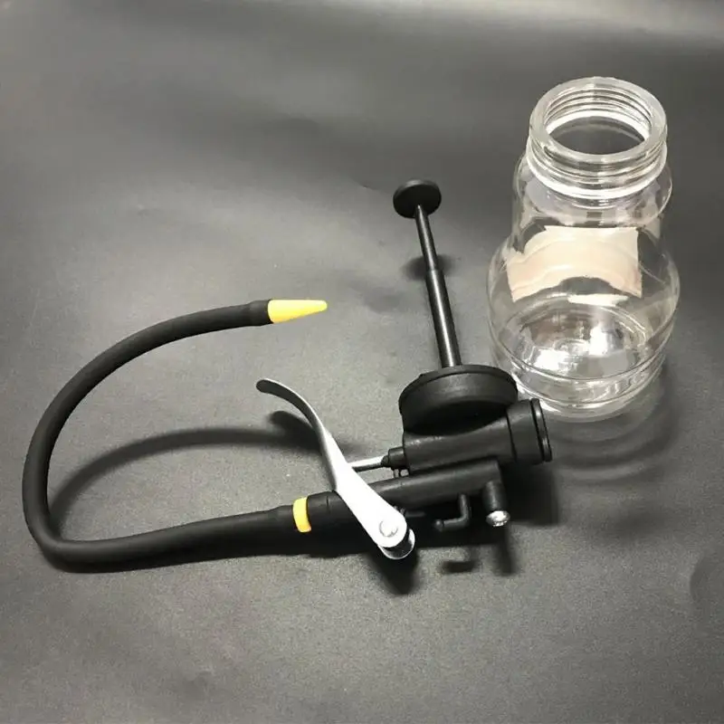 Oiler for Greasing Transparent Oil Can Lubrication High Pressure Pump Oiler Lubricating Oil Plastic Machine 250ml Grease Gun