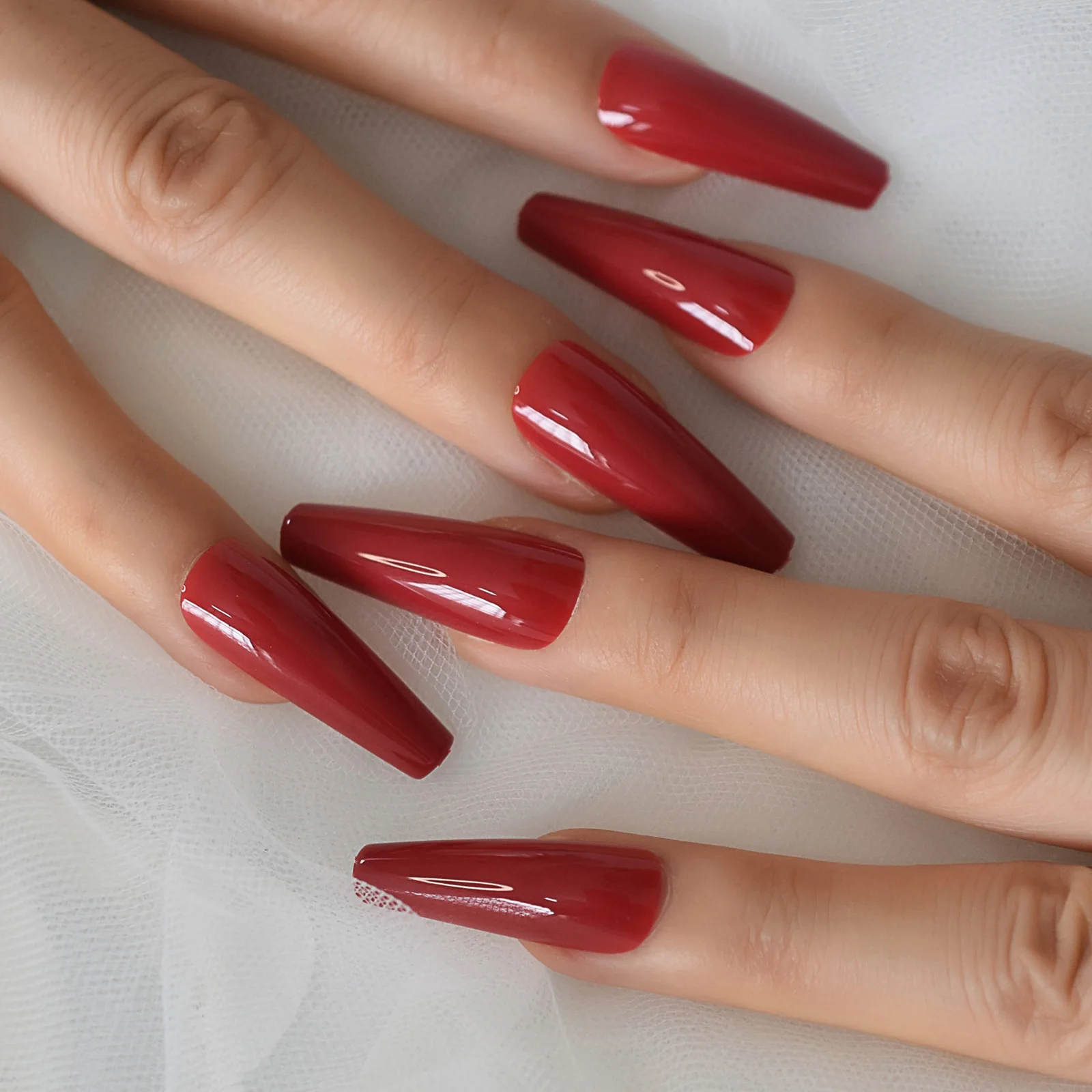 Red Hot Fake Nails Extra Long Coffin Artificial Nails Press On Solid Color Gel Shine Acrylic Ballerina Nail Tips Salon Tool
