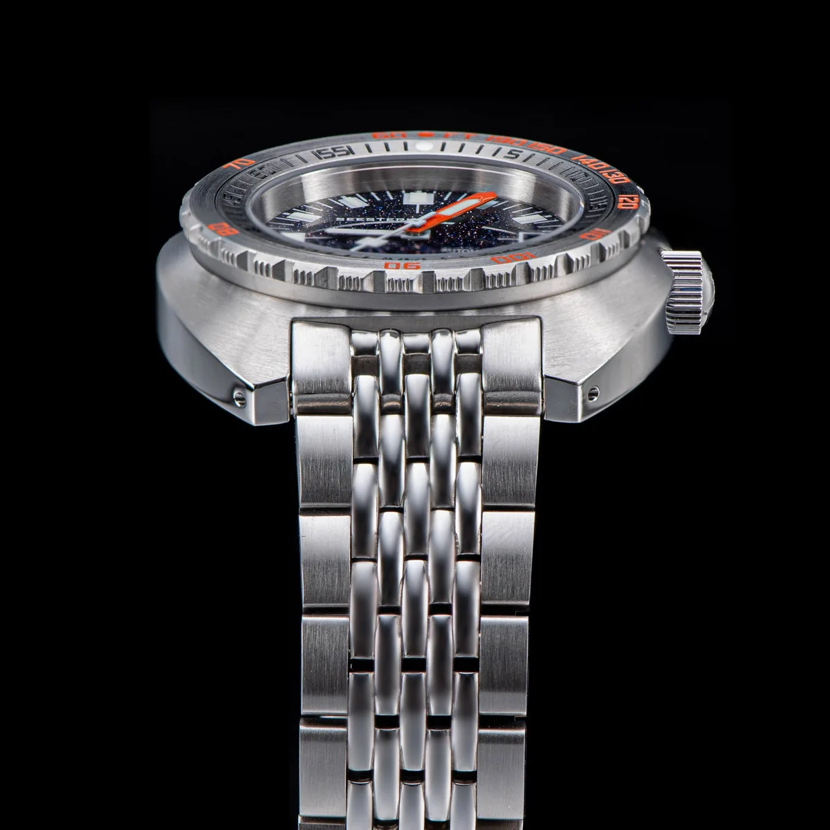 Top Brand Diver Watch Men SUB300T Automatic Mechanical Sapphire Glass Luminous Date 200m Turn Bracelet Seestern Wristwatch Retro