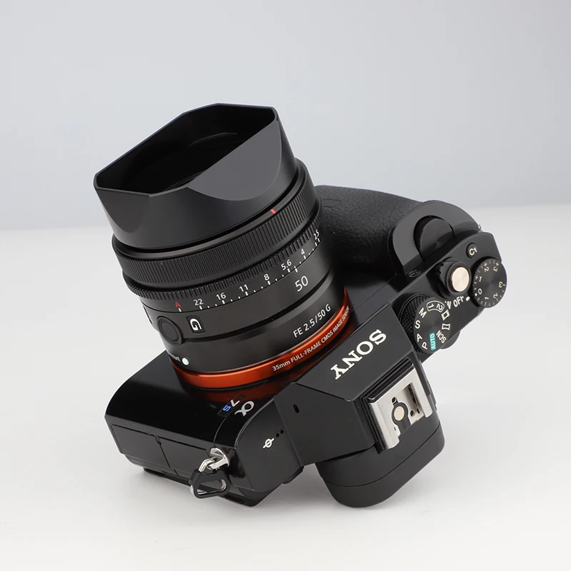 Haoge LH-S245N Bayonet Square Metal Lens Hood for Sony FE 50mm F2.5 G FE 40mm F2.5 G FE 24mm F2.8 G Lens Shade with Cap