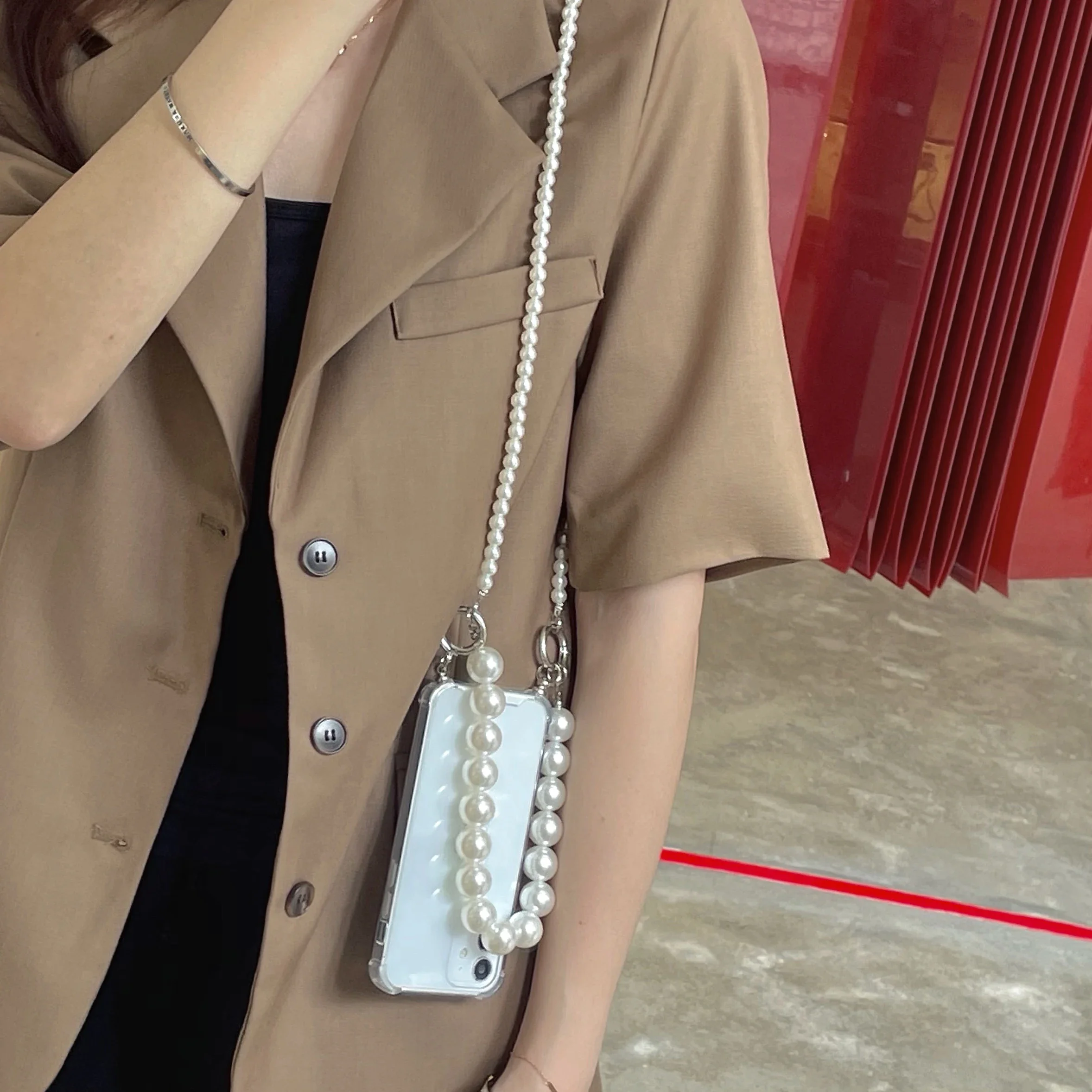 Pearl Bracelets Chain Crossbody Necklace Lanyard Phone Case For iphone 17 Air 14 16 15 13 11 12 Pro Max MiNi 16E 7 8 plus Cover