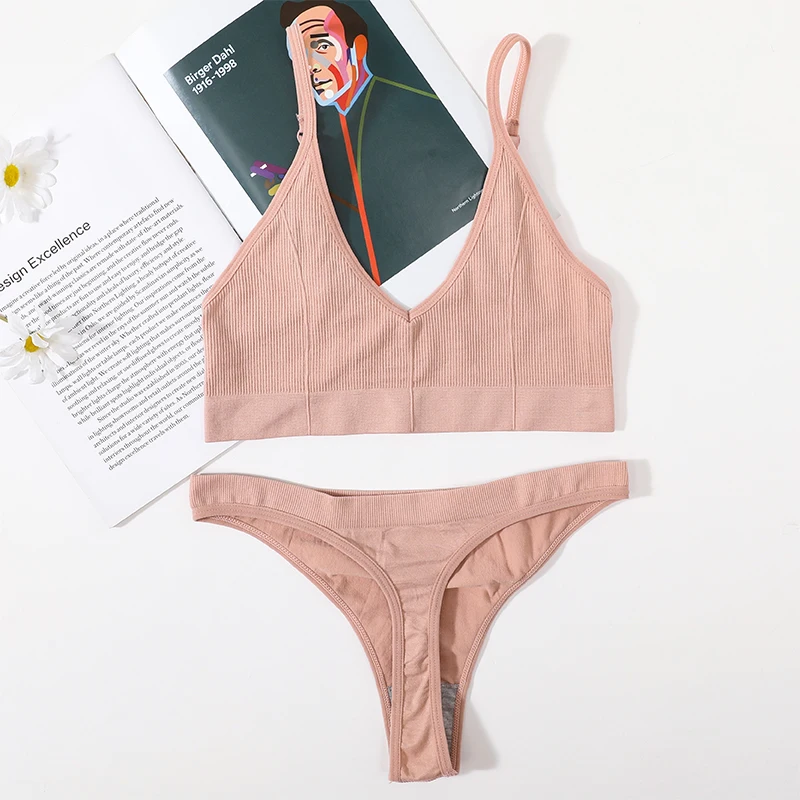 Women Seamless Bra And Panties Set U-Shape Back Crop Top Low Rise Thong Comfort Bralette Female Underwear Sexy Lingerie Set