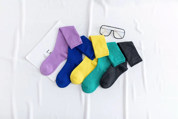 New Japanese solid color calf socks Hyuna candy color Korean student long tube women's socks
