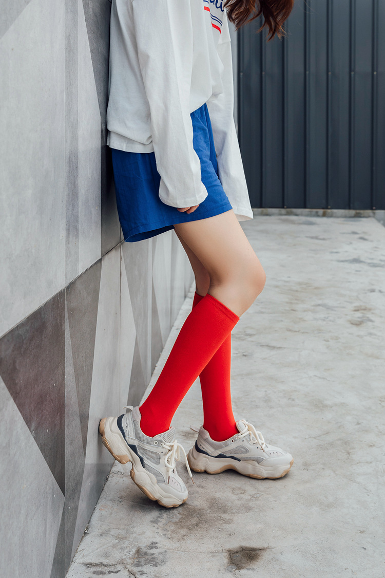 New Japanese solid color calf socks Hyuna candy color Korean student long tube women's socks