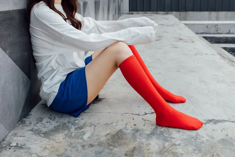 New Japanese solid color calf socks Hyuna candy color Korean student long tube women's socks