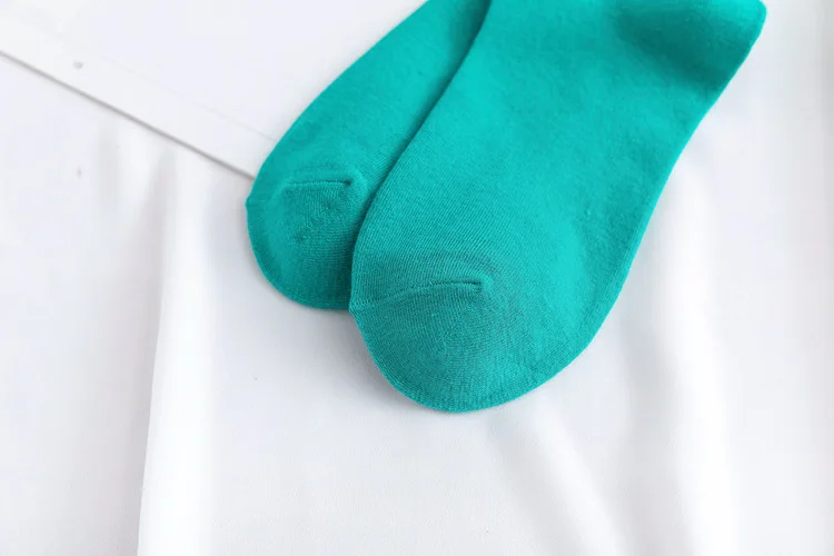 New Japanese solid color calf socks Hyuna candy color Korean student long tube women's socks