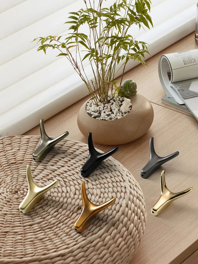 Wall Hanging Clothes Hook Bedroom Robe Hook Door Coat Hanger Hook Kitchen Cabinet Storage Hook Towel Hook Bathroom Accessories