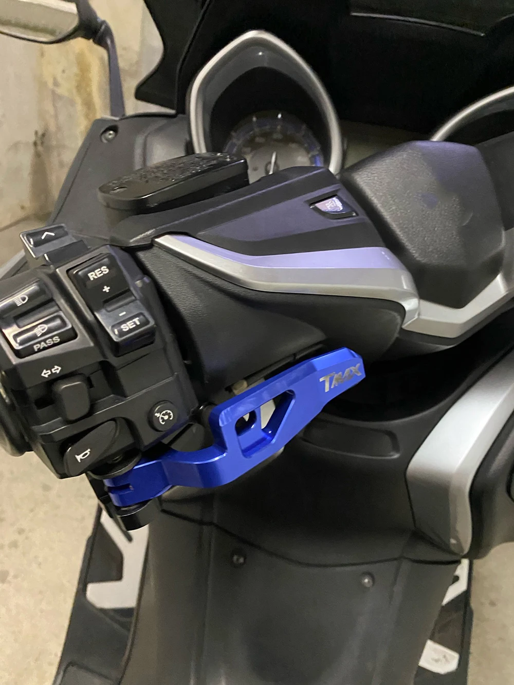 For YAMAHA TMAX 530 560 500 T-MAX DX SX Tech XP500 XP530 TMAX500 TMAX530 TMAX560 Motorcycle Handbrake Lever Parking Brake Lever