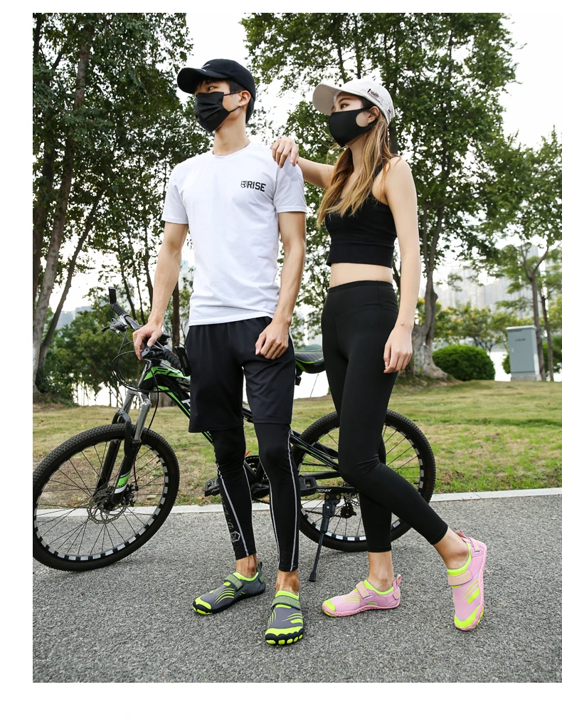 Unisex Swimming Water Shoes Men Barefoot Outdoor Beach Sandals Upstream Aqua Shoes Plus Size Nonslip River Sea Diving Sneakers