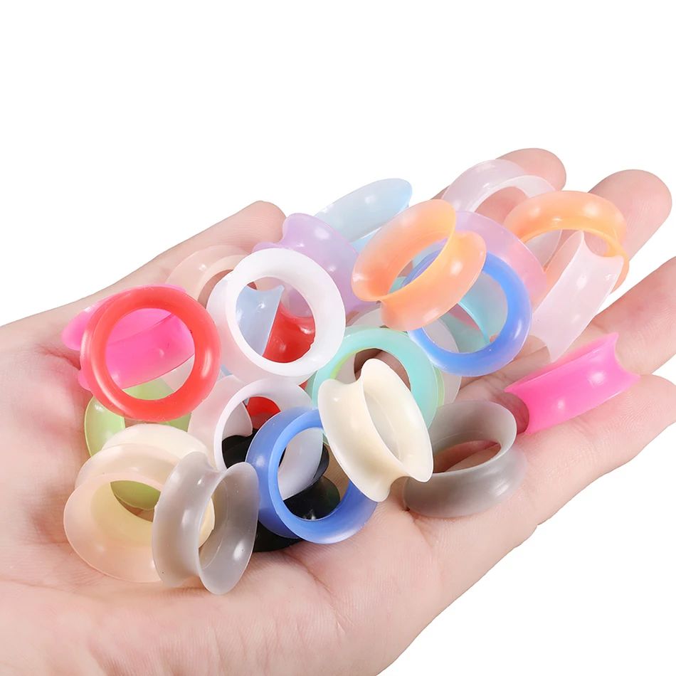 2Pcs Silicone Ear Plugs and Tunnels Flexible Double Flared Ear Dilations Earlets Piercing Gauge Expander Stretchers Sexy Women