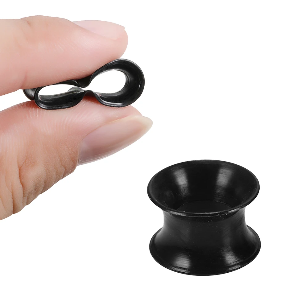 2Pcs Silicone Ear Plugs and Tunnels Flexible Double Flared Ear Dilations Earlets Piercing Gauge Expander Stretchers Sexy Women