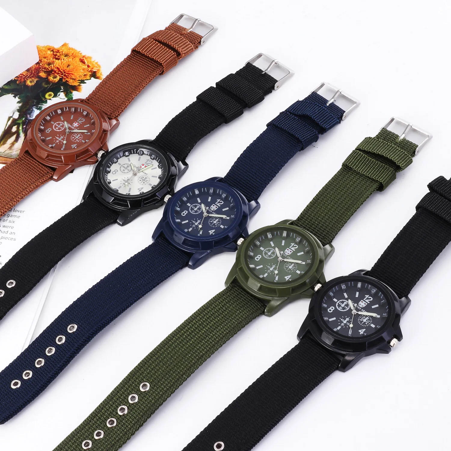2025 NEW Simple Vintage Classic Sports Nylon Band Quartz Watch Men Watches Wrist CLOCK