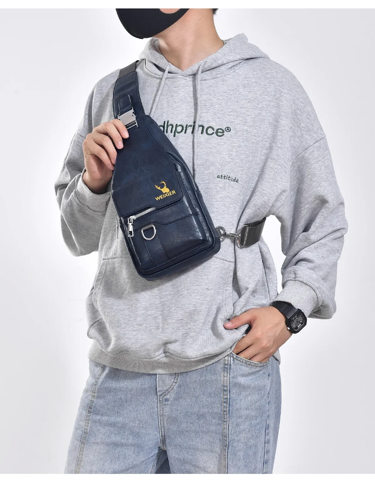 2026 Hot Men's Bag Fashion Messenger Bags Large Capacity Luxury Designer Chest Bags Retro Single Shoulder Crossbody Backpacks