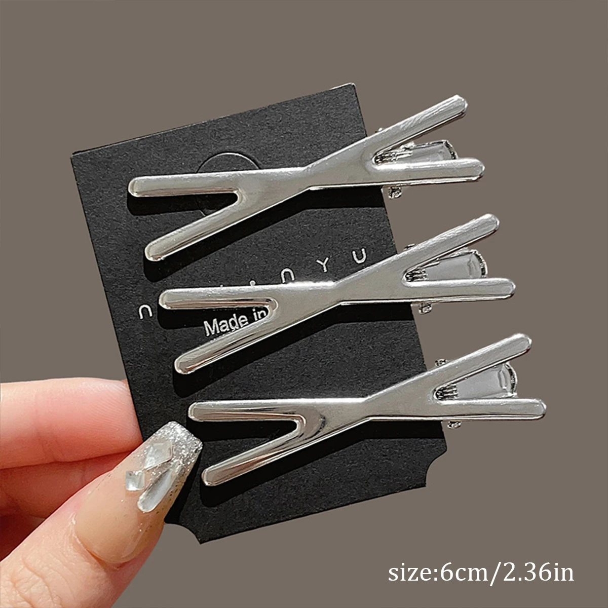 3pcs Y2K Silver Metal Bangs Clip Hollow Sweet and Spicy Wind Cold Color Duckbill Clip Star Broken Hair Clip Female Clip Set
