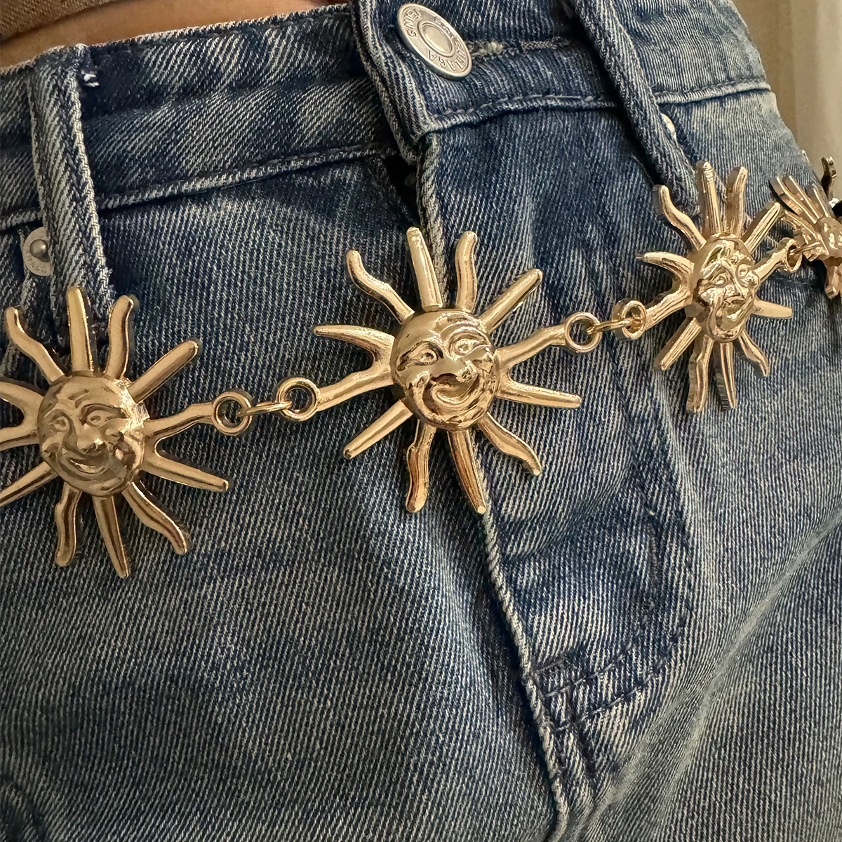 Punk Hip Hop Style All-match Waist chain sun Vintage Metal Womans Belt For Dress Moon High Waist Chain Belt for Women