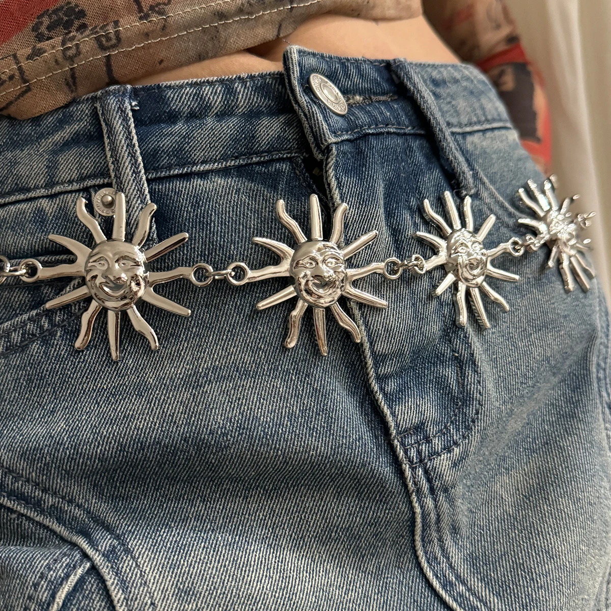 Punk Hip Hop Style All-match Waist chain sun Vintage Metal Womans Belt For Dress Moon High Waist Chain Belt for Women