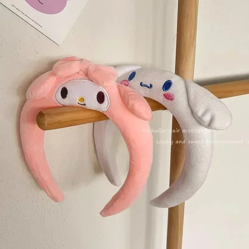 Disney Cartoon Winnie the Pooh Headband Girls Suelly Plush Ears Hair Bands Baby Eeyore Headwear Kid Fall Winter Hair Accessories