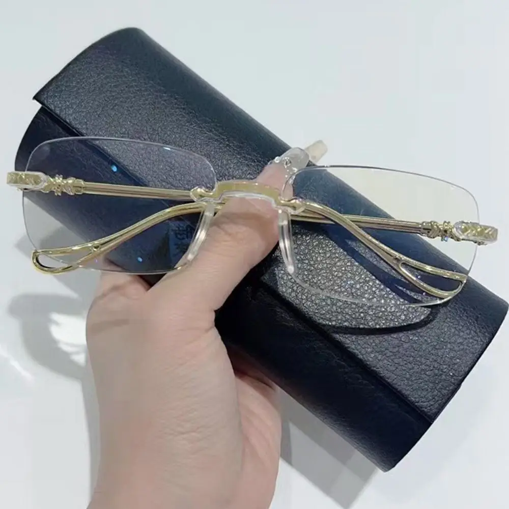 Anti-Blue Light Reading Glasses Urltra-Light Eye Protection Men Women Elegant Comfortable Eyeglasses