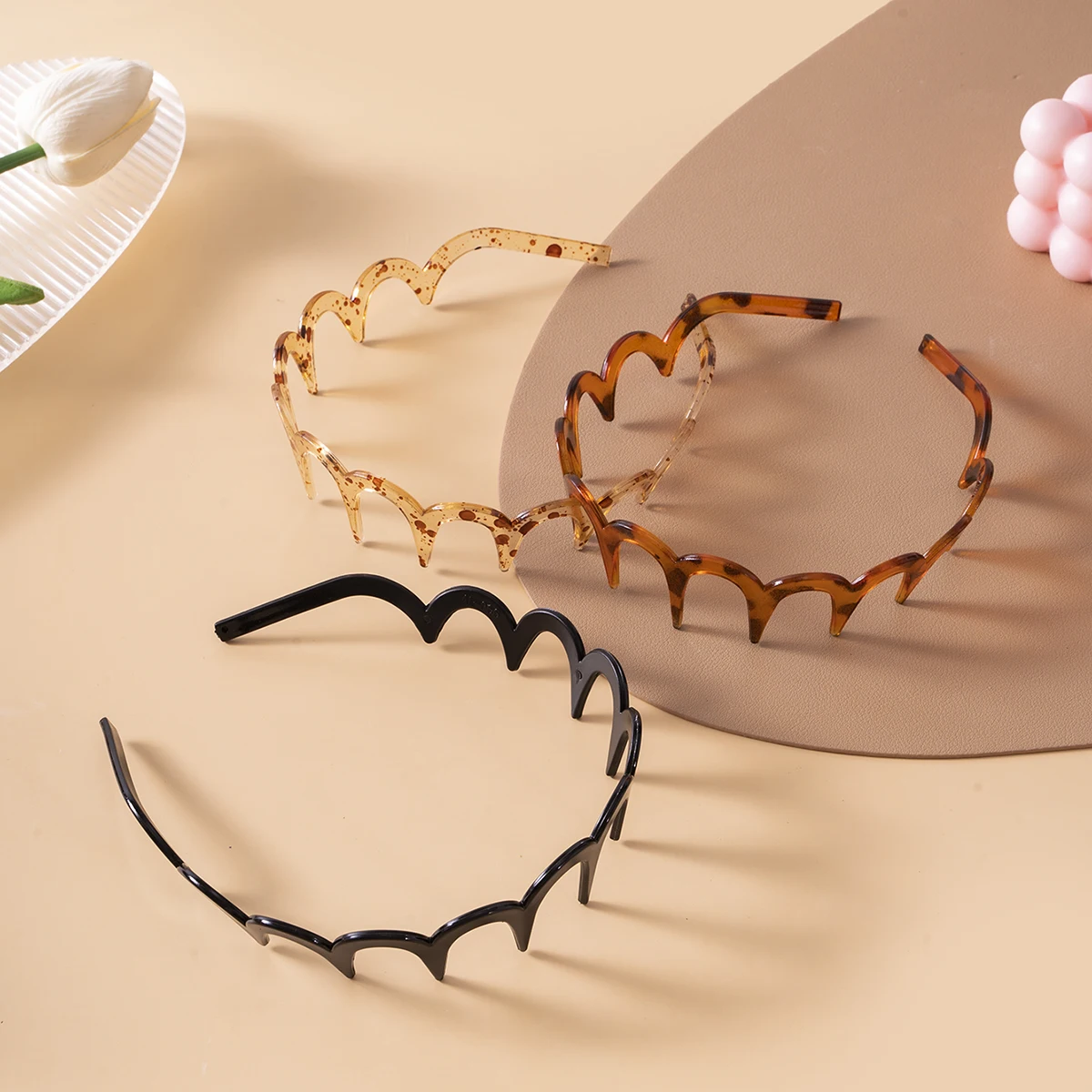 Korean Women Hair Comb Non-Slip Headband Plastic U Shape Hair Hoops Fixed Teeth Fluffy Top Hair Bands Headwear Hair Accessories