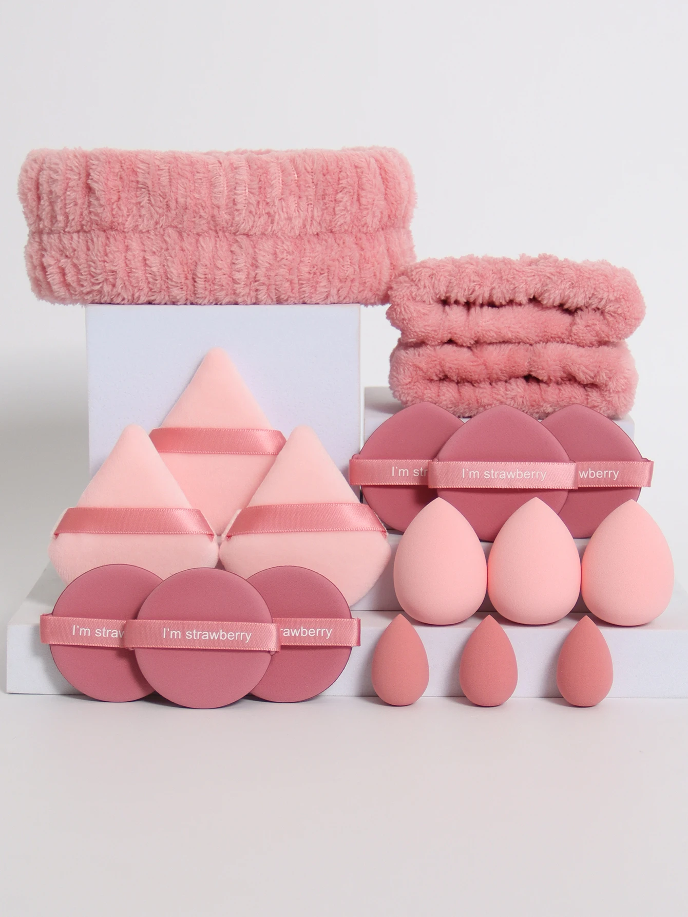 18 Piece Headband Set. 1 Hair Band & 2 Wrist Bands & 3 Make-Up Sponges & 3 Mini Square Air Cushions & 3 Triangular Powder Puff &