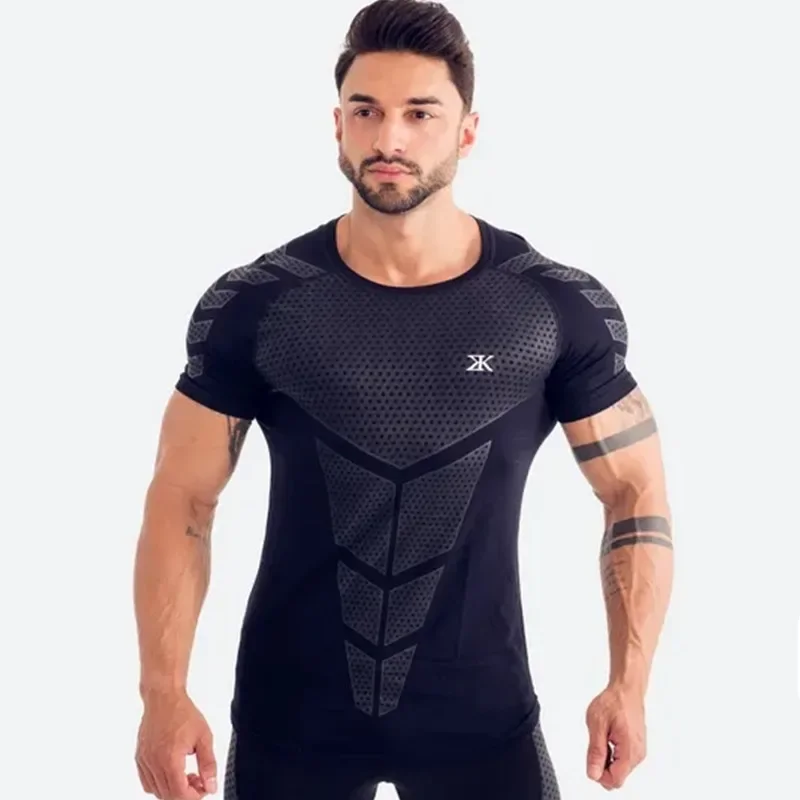 2026 Men Running Sports T-Shirt Training Quick Dry Tight Short Sleeves Shirt Bodybuilding Compress Fitness Tee Tops Men Clothing