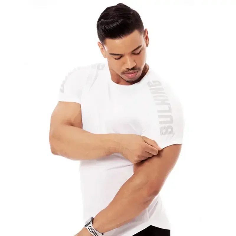 2026 Men Running Sports T-Shirt Training Quick Dry Tight Short Sleeves Shirt Bodybuilding Compress Fitness Tee Tops Men Clothing