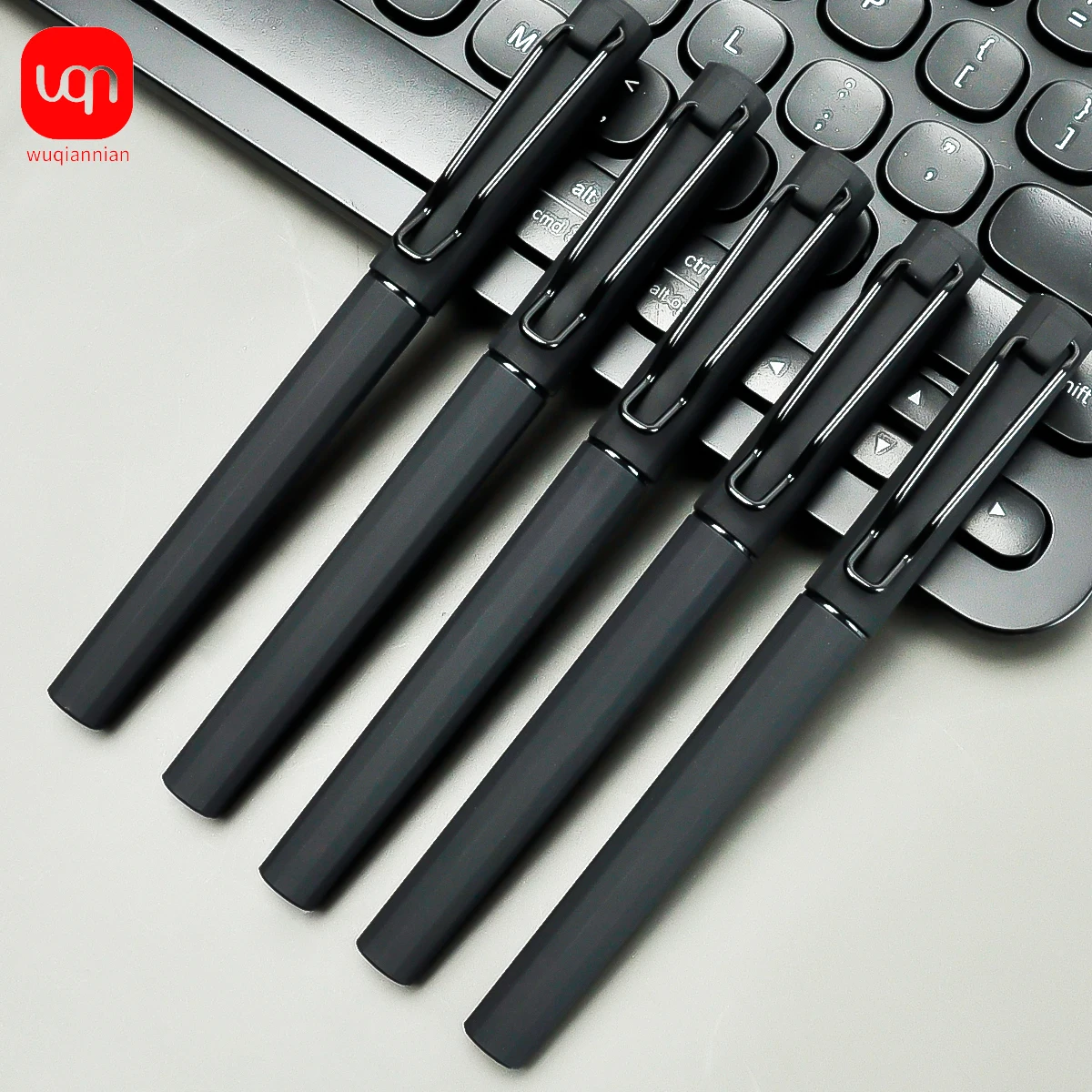 WQN-2/5/10PCS Simple Black Gel Pens, Smooth Writing, Comfortable to Hold, Signature Pens for School and Office Supplies