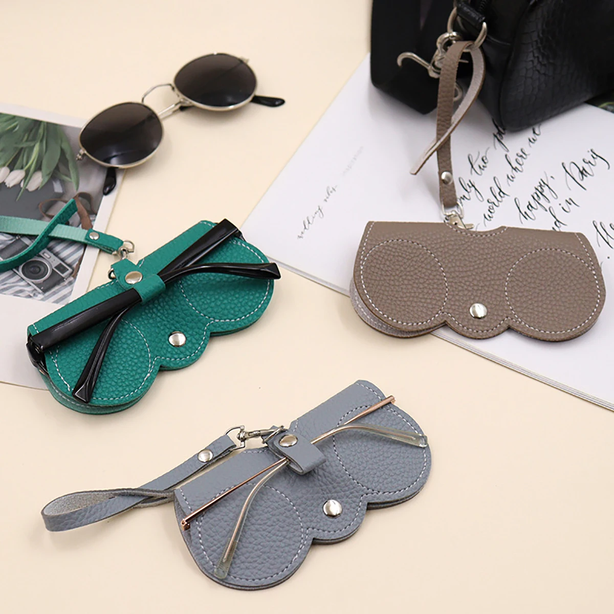 1pc Litchi Embossed Glasses Cover Cute Hanging PU Leather Sunglasses Reading Glasses Storage Bag Portable Travel Eyewear Holder