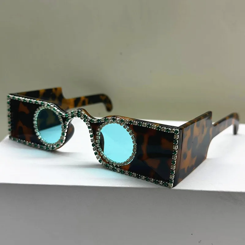 Unique Hand Diamond Square Women Sunglasses Luxury Rhinestone Small Round Lens Shades Female New Wide Legs Sun Glasses Men UV400