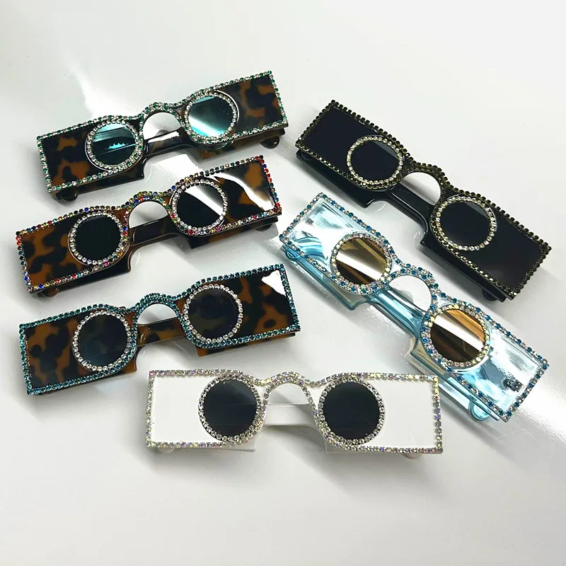 Unique Hand Diamond Square Women Sunglasses Luxury Rhinestone Small Round Lens Shades Female New Wide Legs Sun Glasses Men UV400