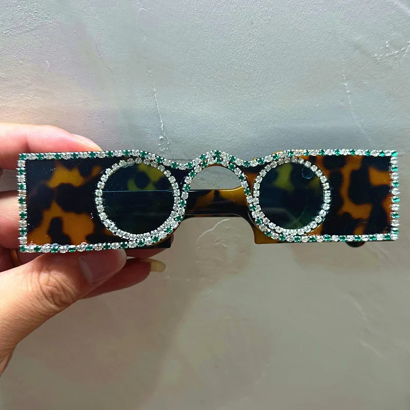 Unique Hand Diamond Square Women Sunglasses Luxury Rhinestone Small Round Lens Shades Female New Wide Legs Sun Glasses Men UV400