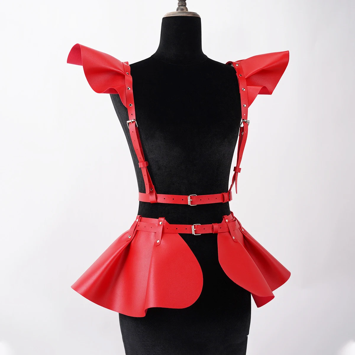Gothic Punk Black PU Leather Ruffle Hem Body Harness Skirt For Women Adjustable Waist Shoulder Strap Decor For Club Rave Festiva