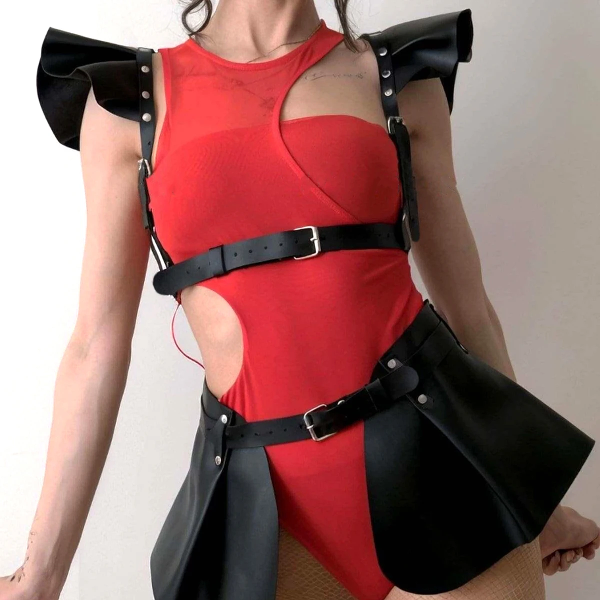 Gothic Punk Black PU Leather Ruffle Hem Body Harness Skirt For Women Adjustable Waist Shoulder Strap Decor For Club Rave Festiva