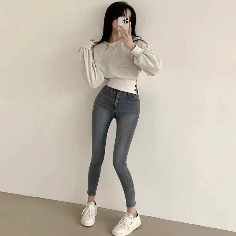 Autumn Women Solid O-Neck Slim Crop Top Lantern Sleeve With Button Sweat Casual Hip-Hop Sporty Pullover Sweet Chic Street Wear